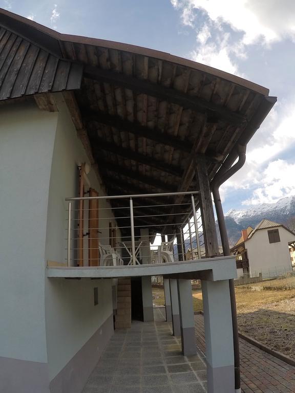 Lesjakova Domacija Bovec Eksteriør bilde