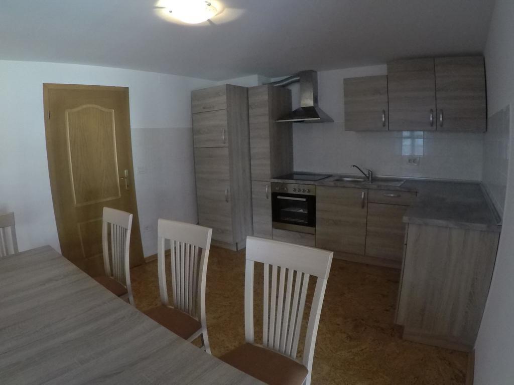 Lesjakova Domacija Bovec Eksteriør bilde